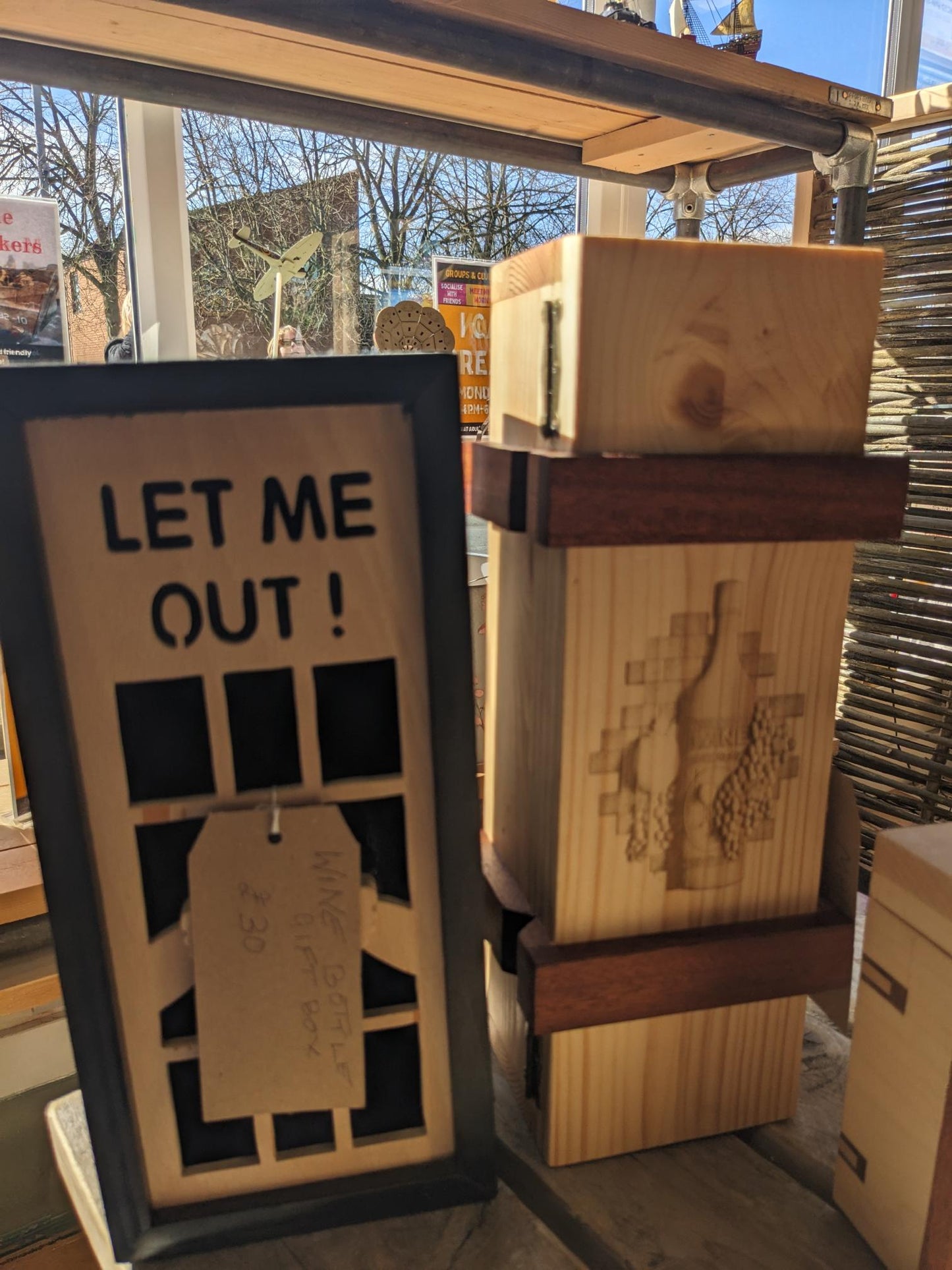 Wine Bottle Gift Box - Tim Thornley - 18