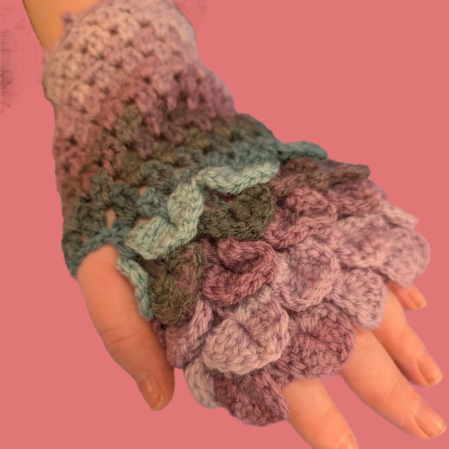 Dragon Scale Gloves (Crocheted)